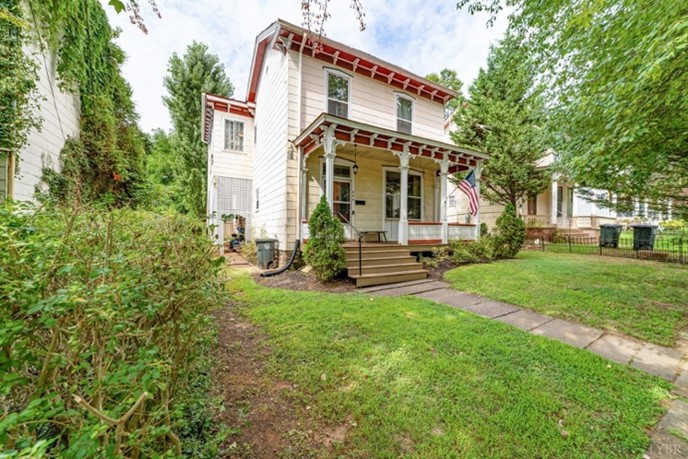 409 Harrison St.